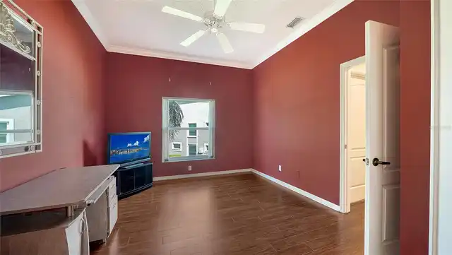 Listing Photo 23