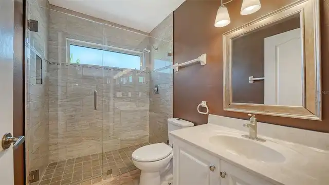 Listing Photo 34