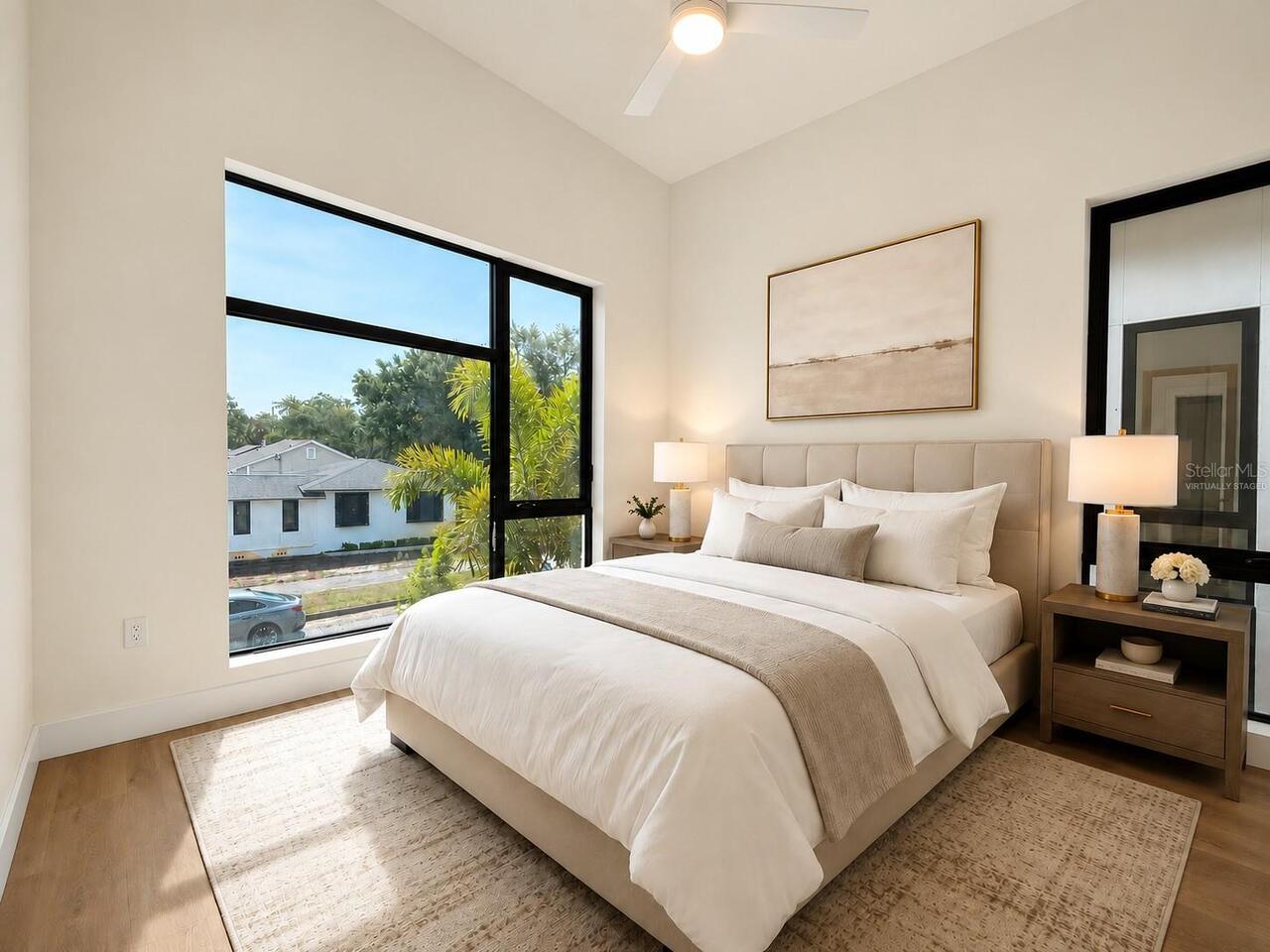 Listing Photo 10