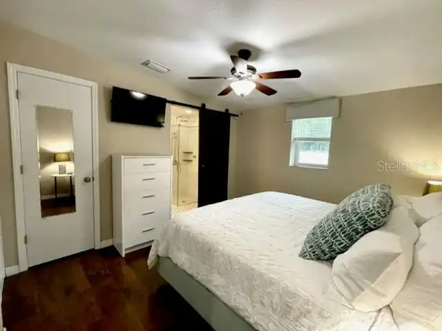 Listing Photo 20