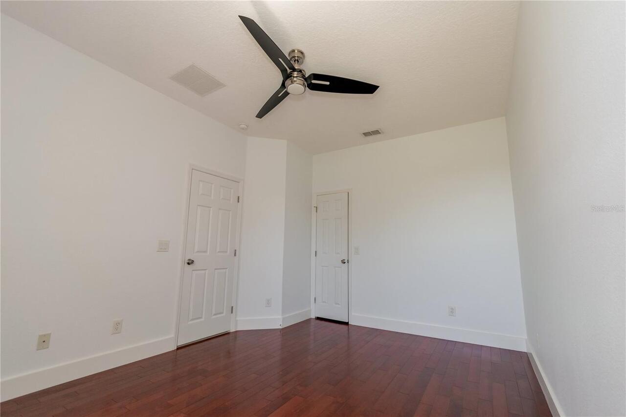 Listing Photo 31