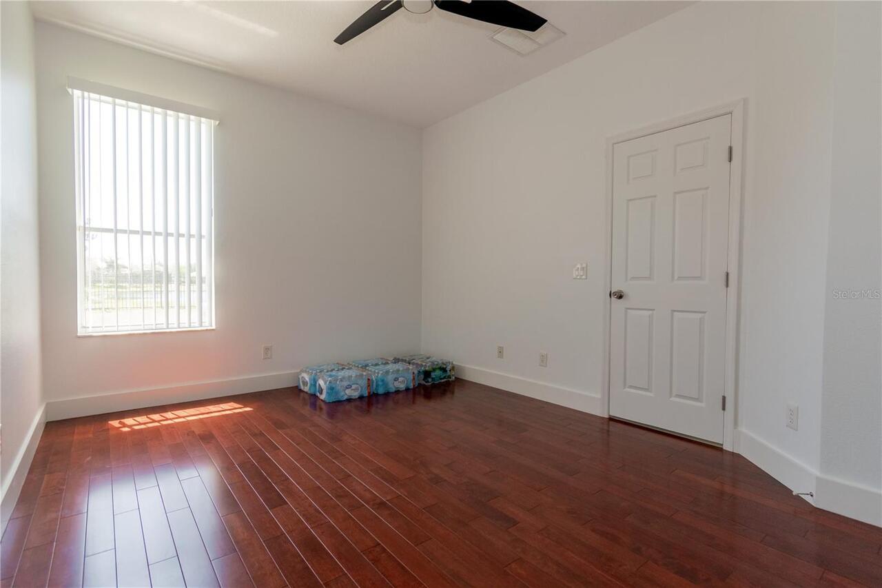 Listing Photo 32