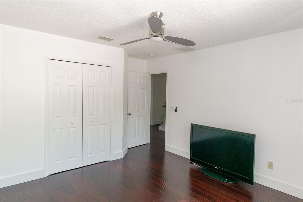 Listing Photo 35
