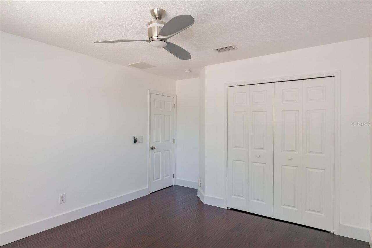 Listing Photo 37