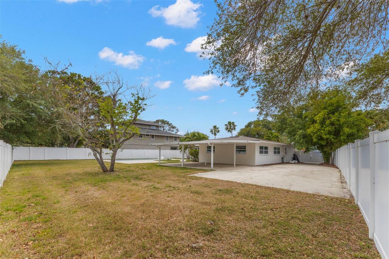 Listing Photo 19