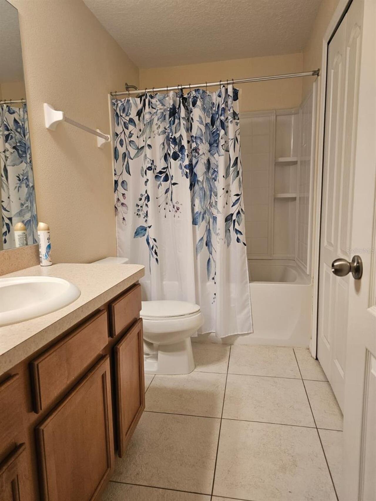 Listing Photo 6