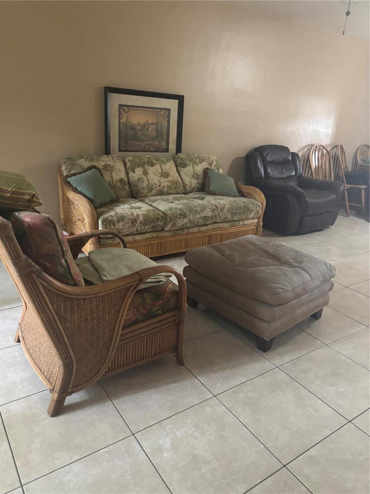 Listing Photo 10