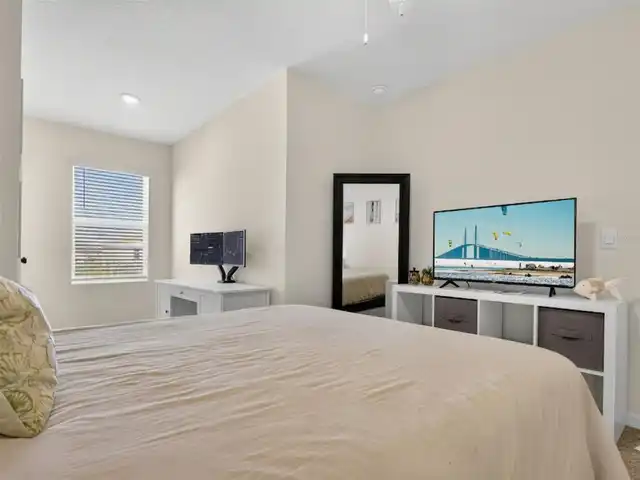 Listing Photo 20