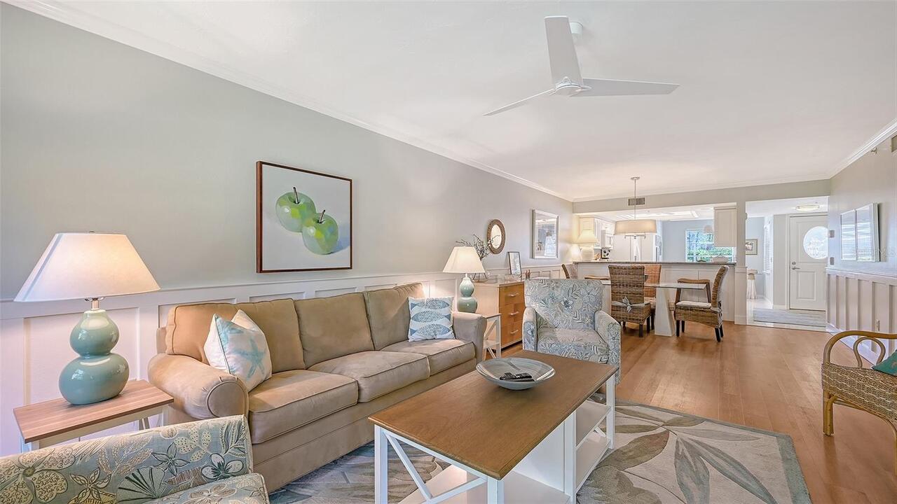 Listing Photo 11