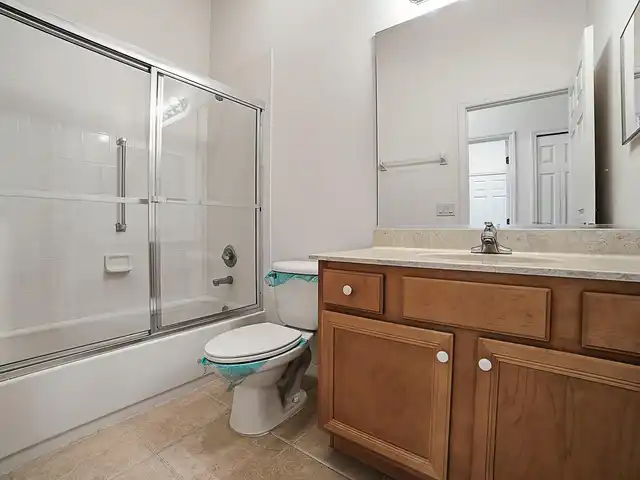Listing Photo 16