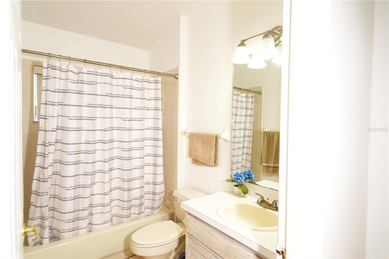 Listing Photo 14