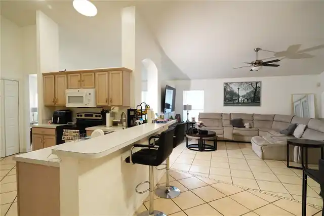 Listing Photo 18