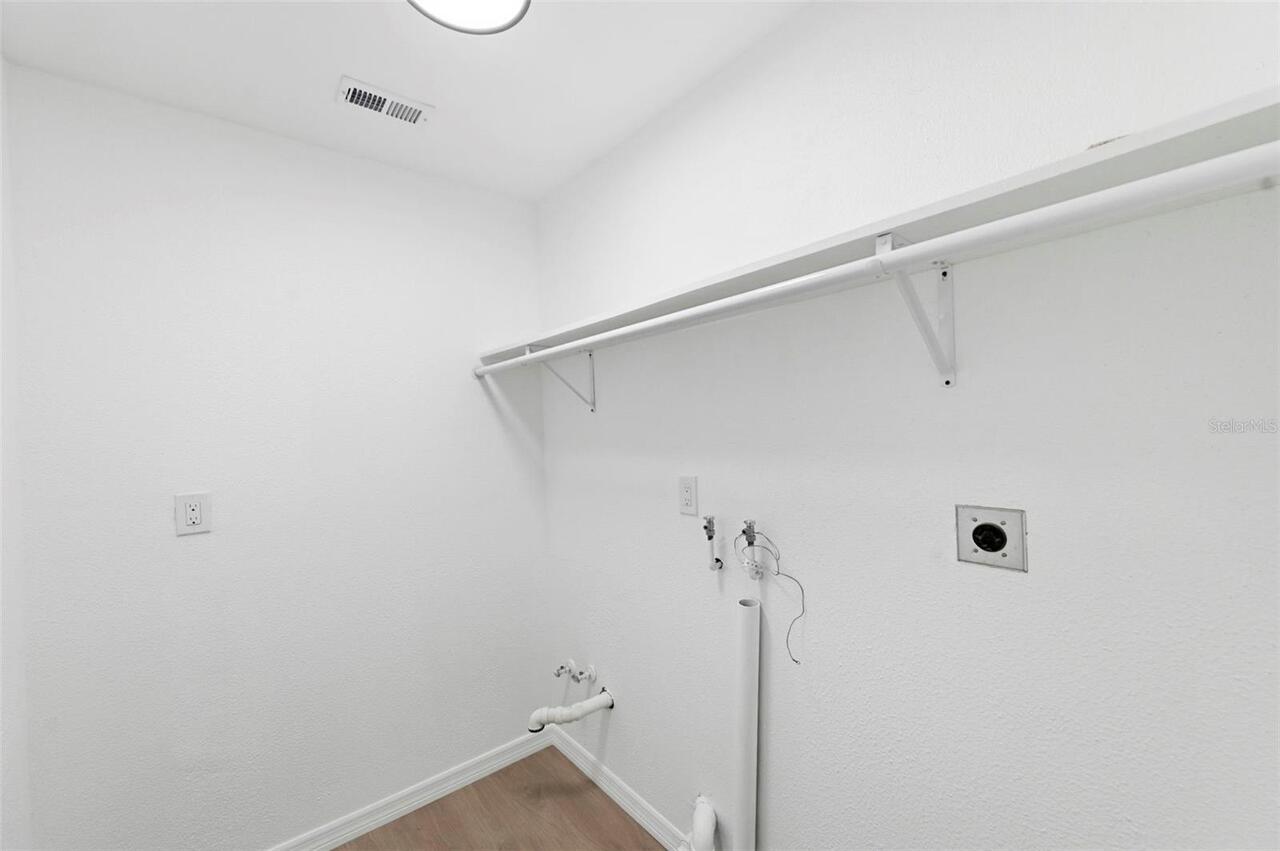Listing Photo 26