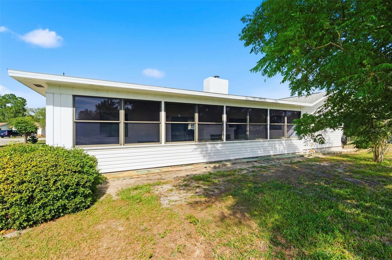Listing Photo 43