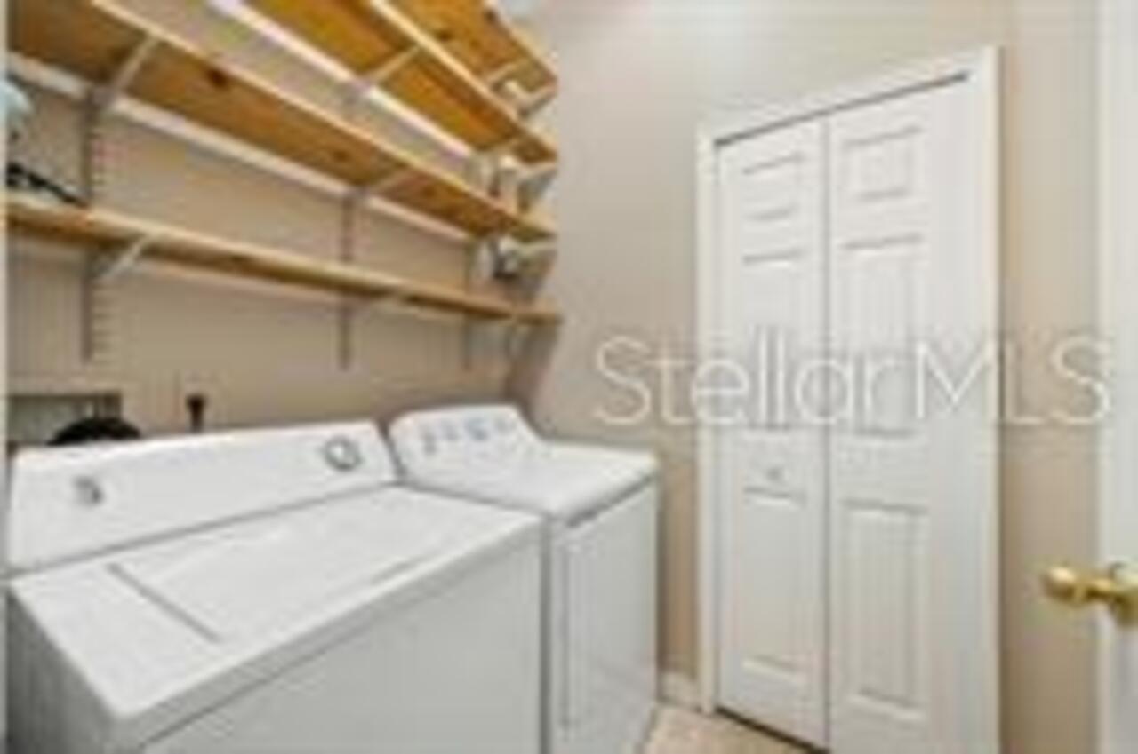 Listing Photo 11