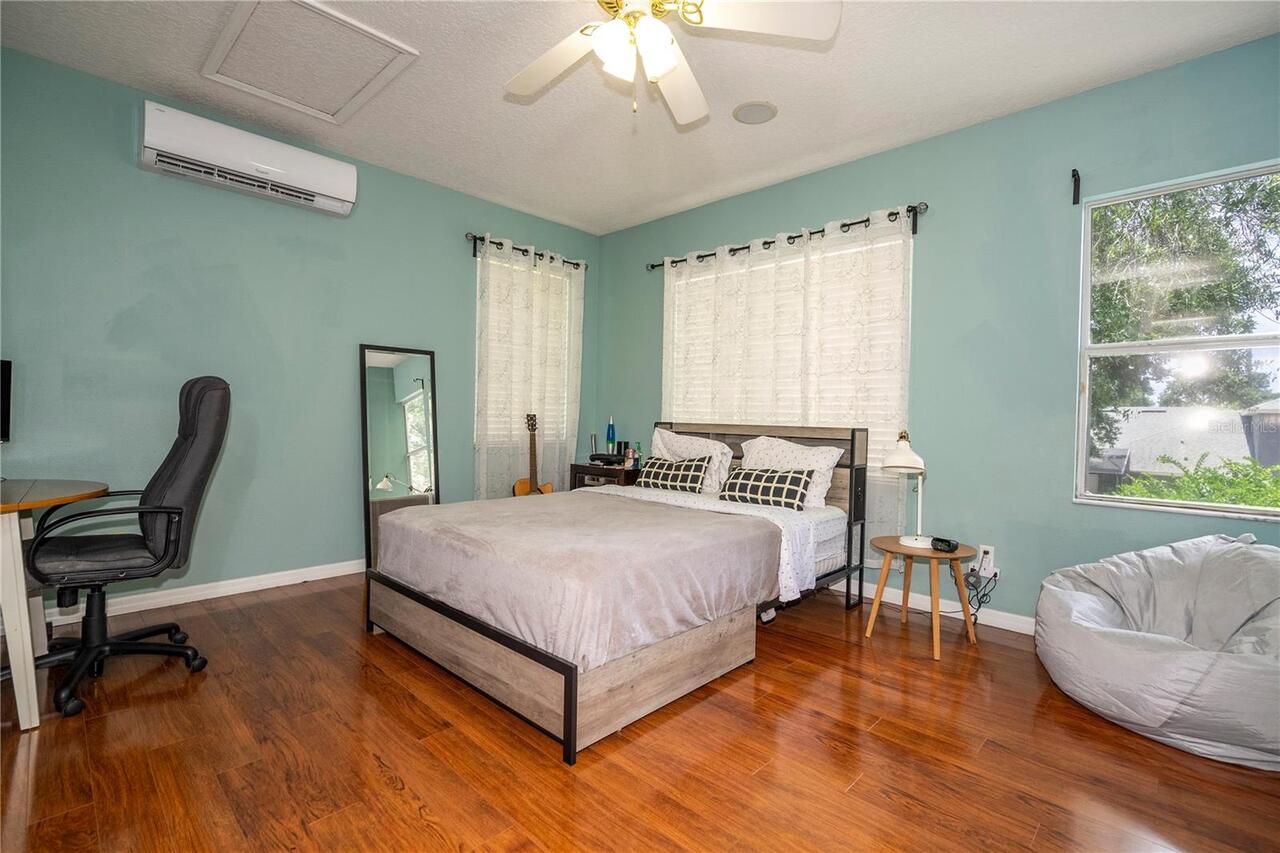 Listing Photo 29