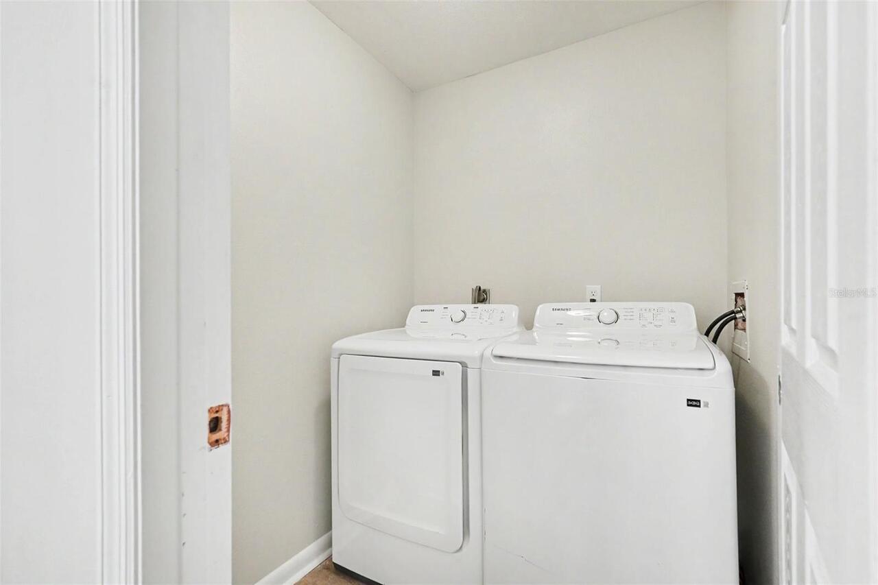 Listing Photo 10