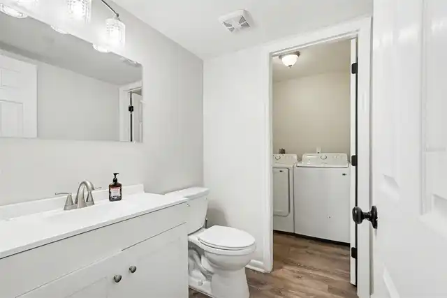 Listing Photo 9