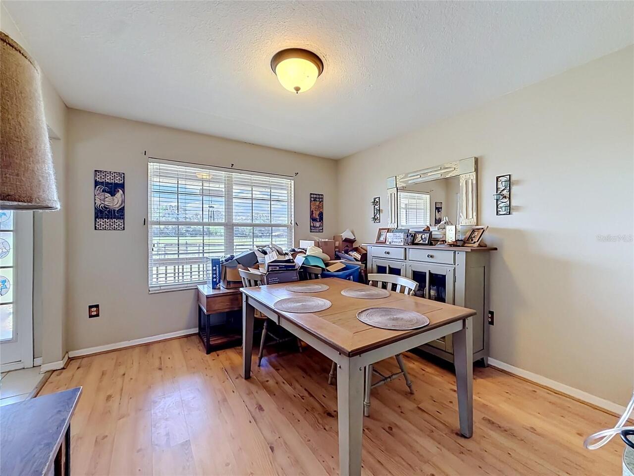Listing Photo 14