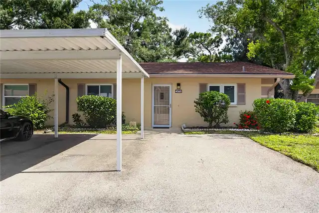Listing Photo 6