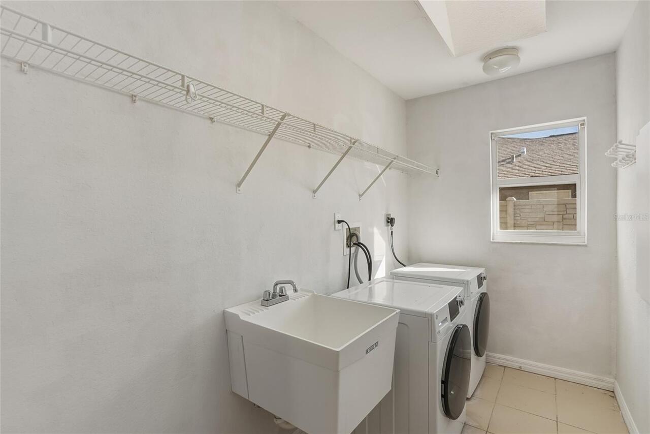 Listing Photo 17