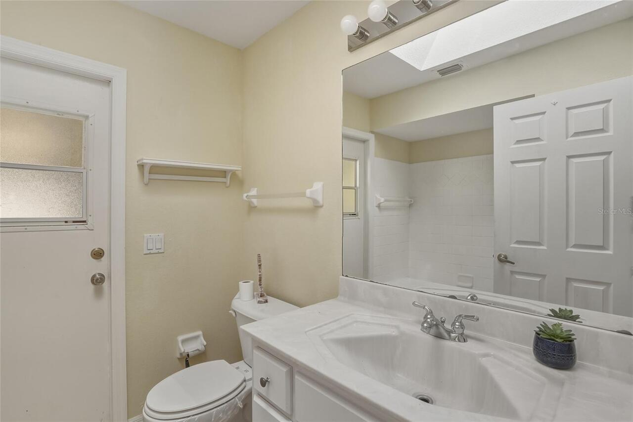 Listing Photo 18