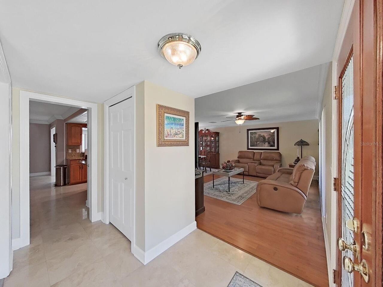 Listing Photo 14