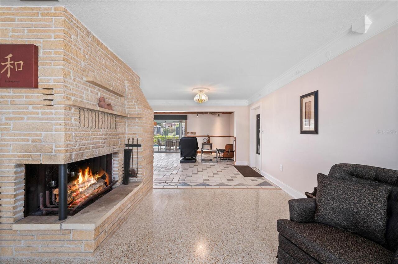 Listing Photo 12