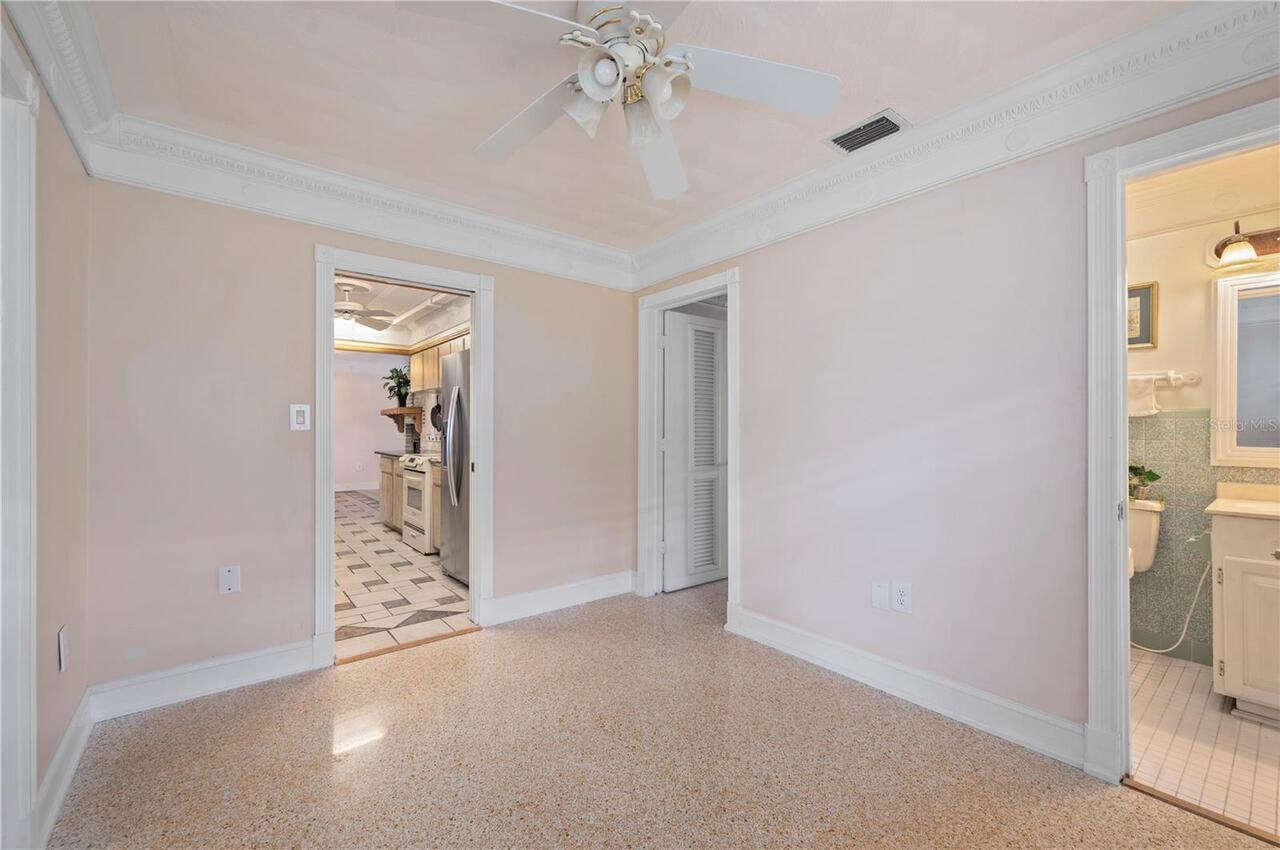 Listing Photo 23