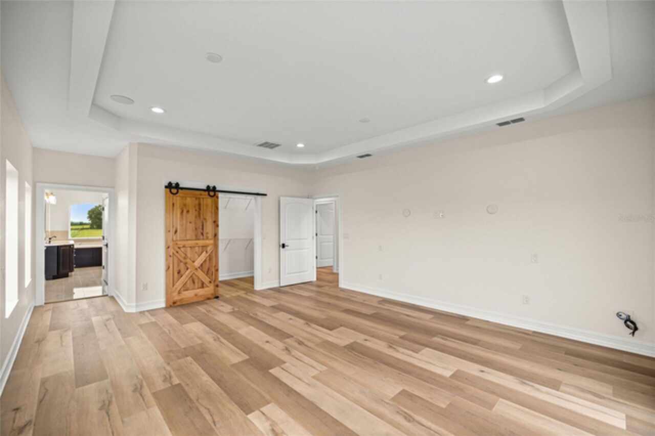 Listing Photo 42