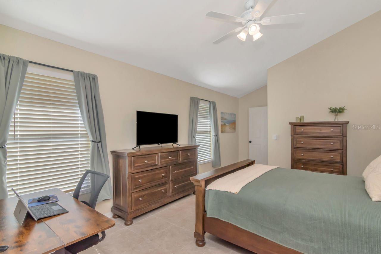 Listing Photo 33