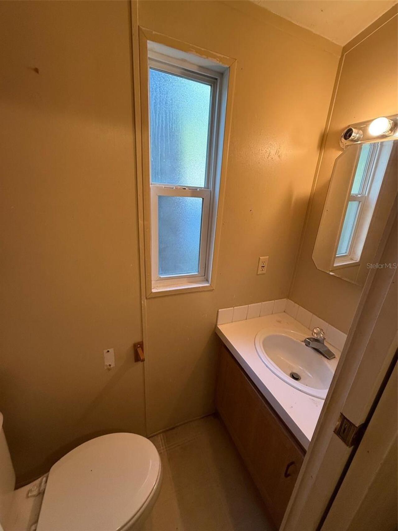 Listing Photo 10