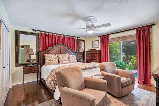 Listing Photo 17