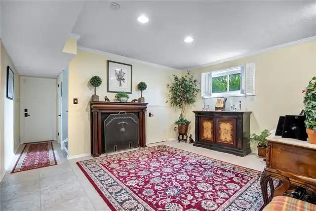 Listing Photo 25