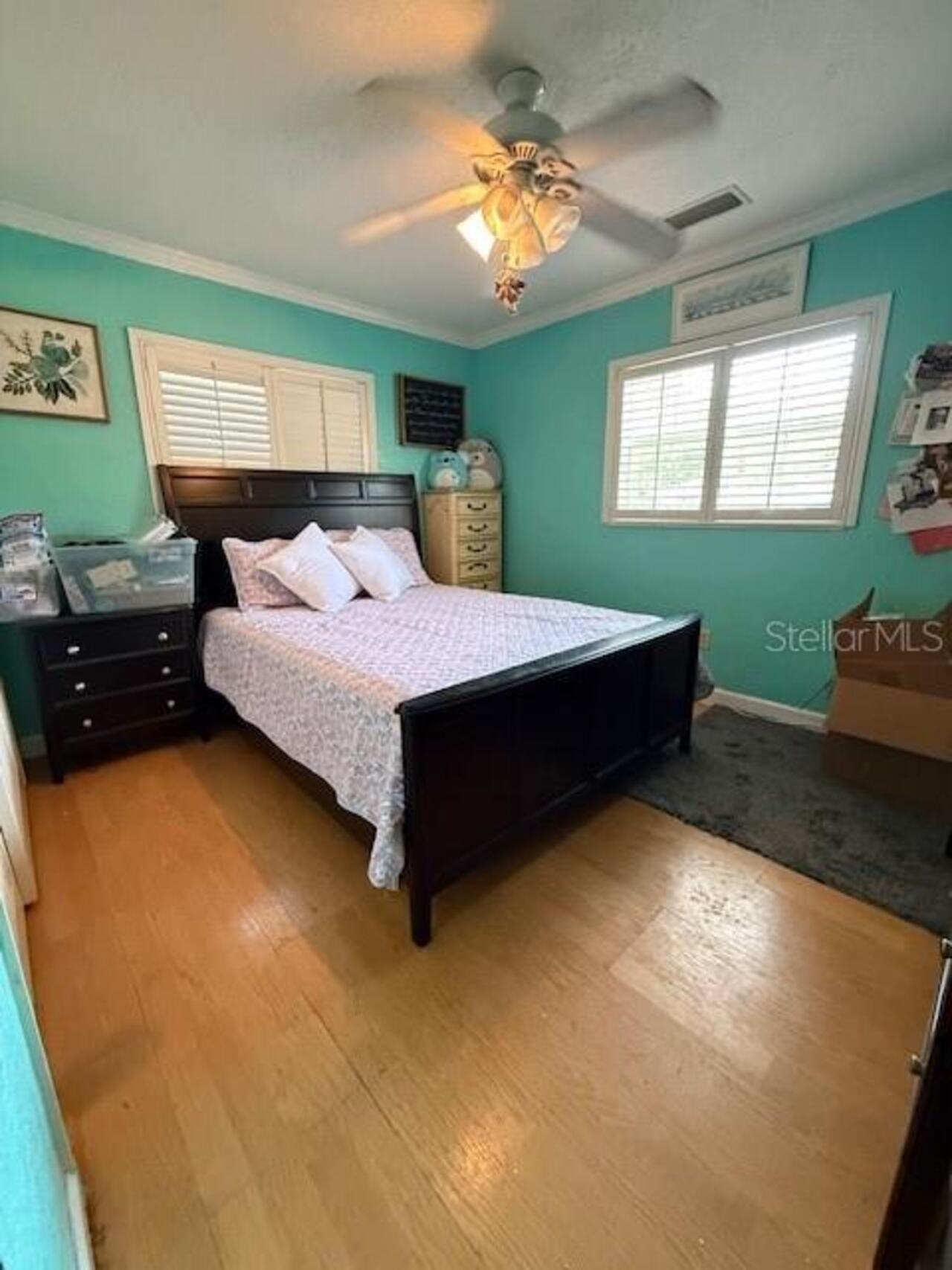 Listing Photo 12