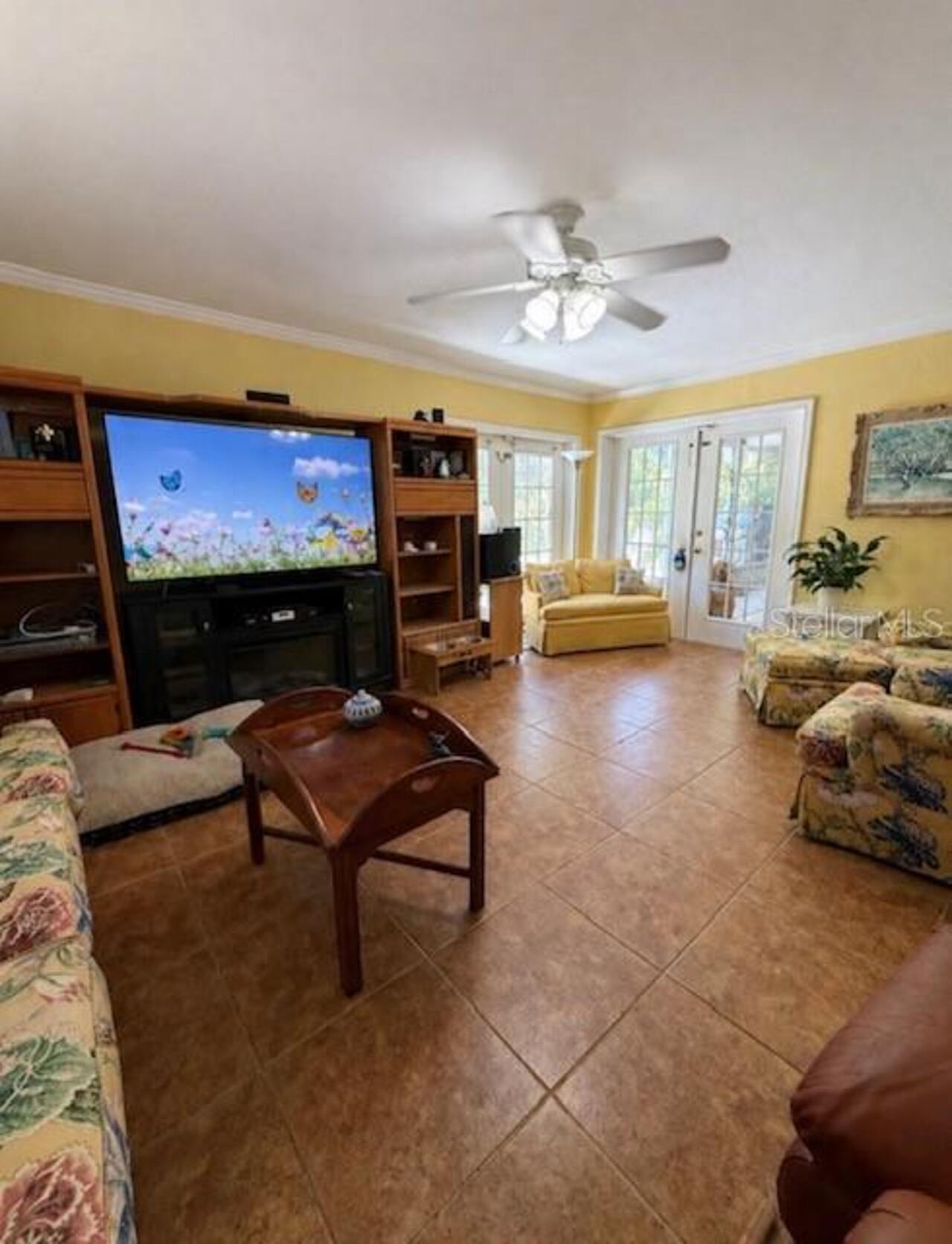 Listing Photo 8