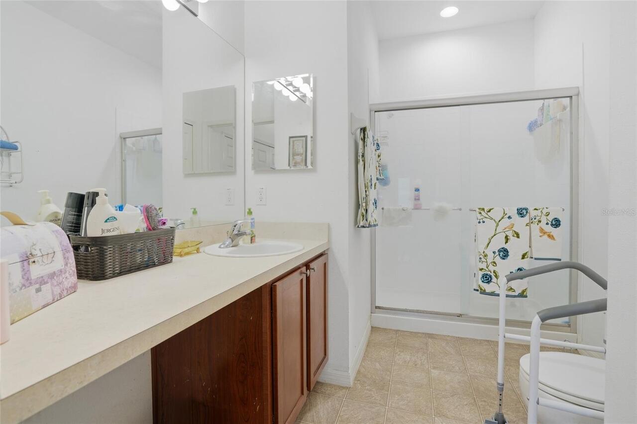 Listing Photo 16