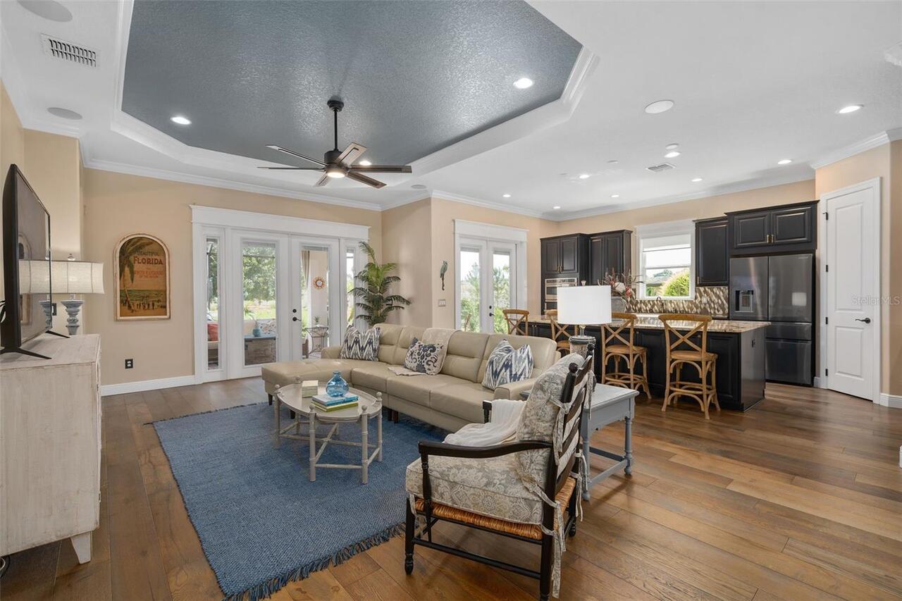 Listing Photo 14