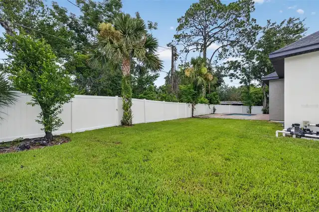Listing Photo 38