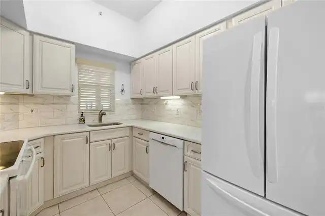 Listing Photo 10