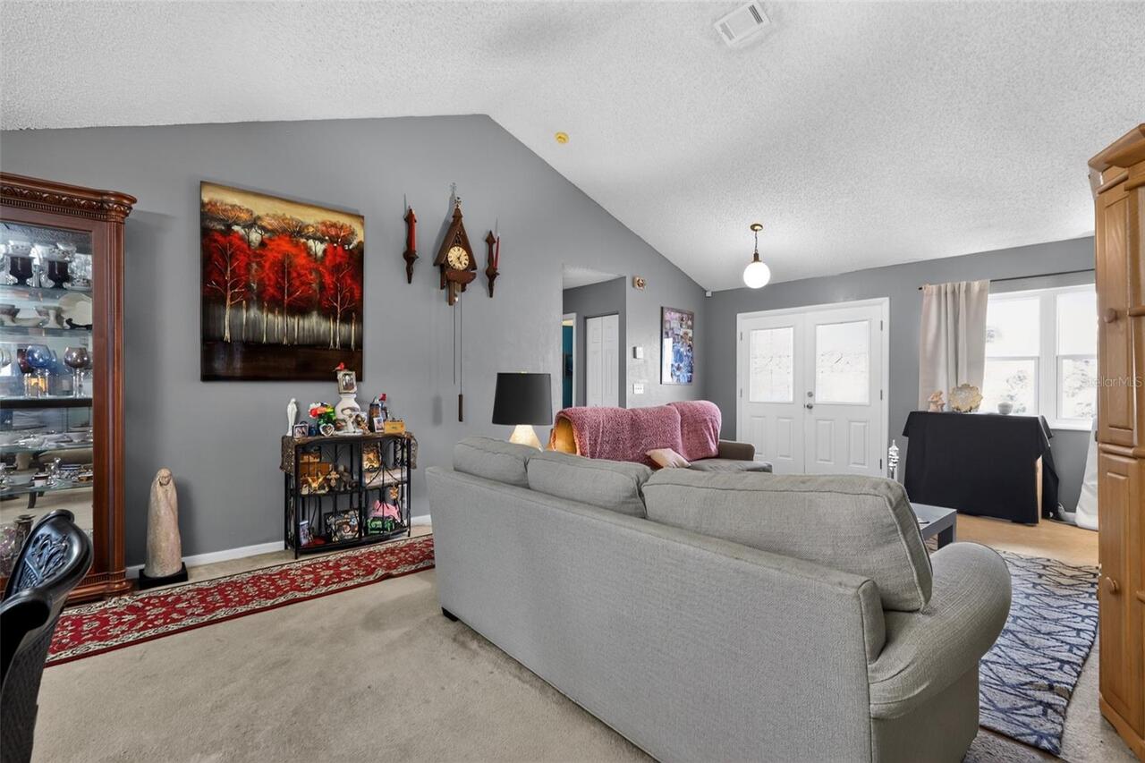 Listing Photo 7