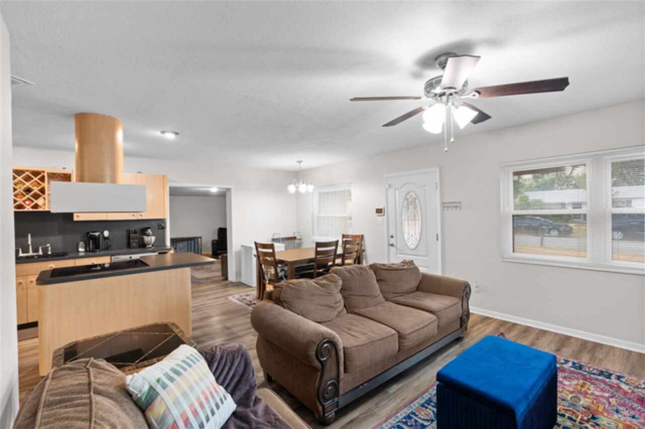 Listing Photo 7