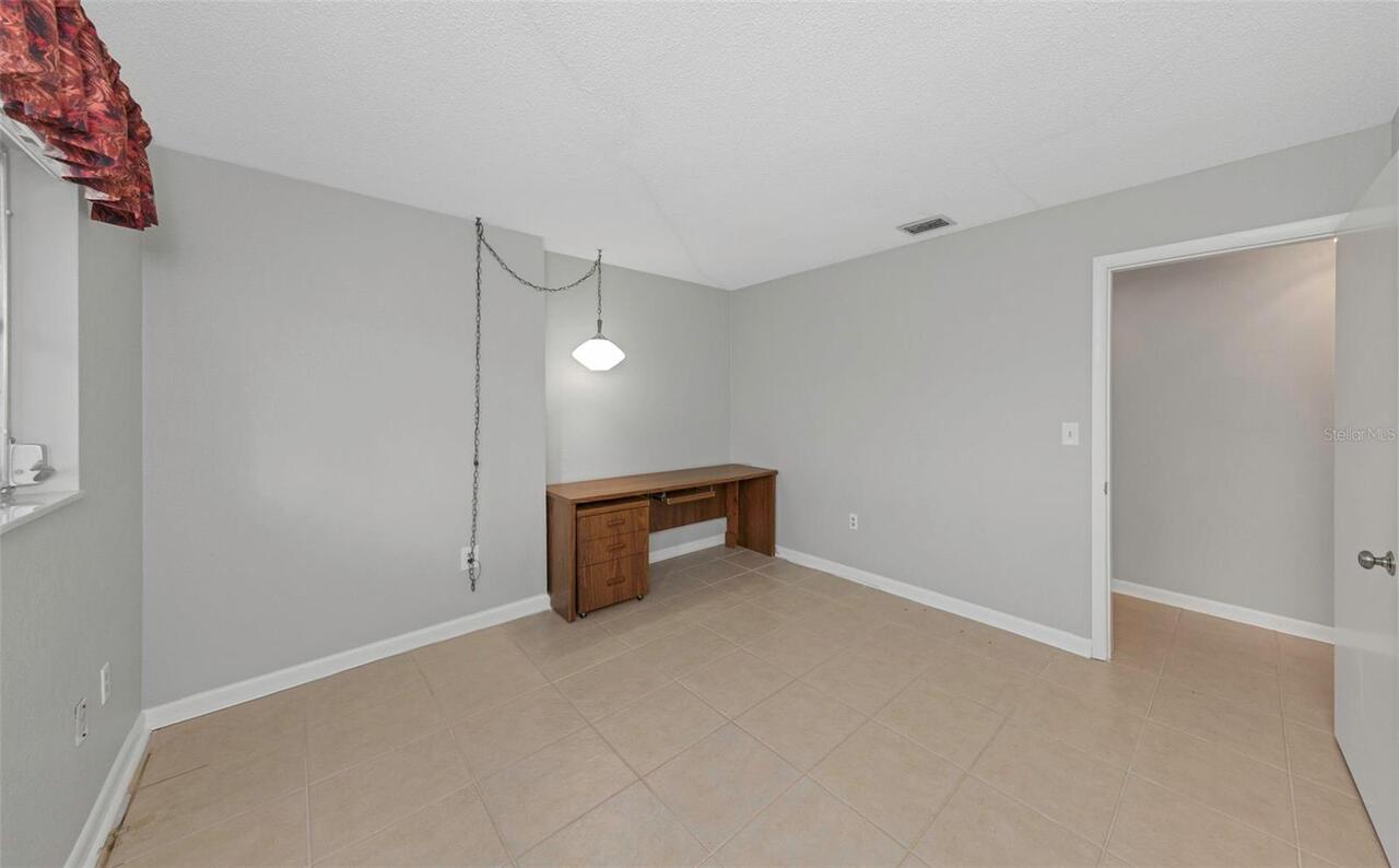 Listing Photo 37