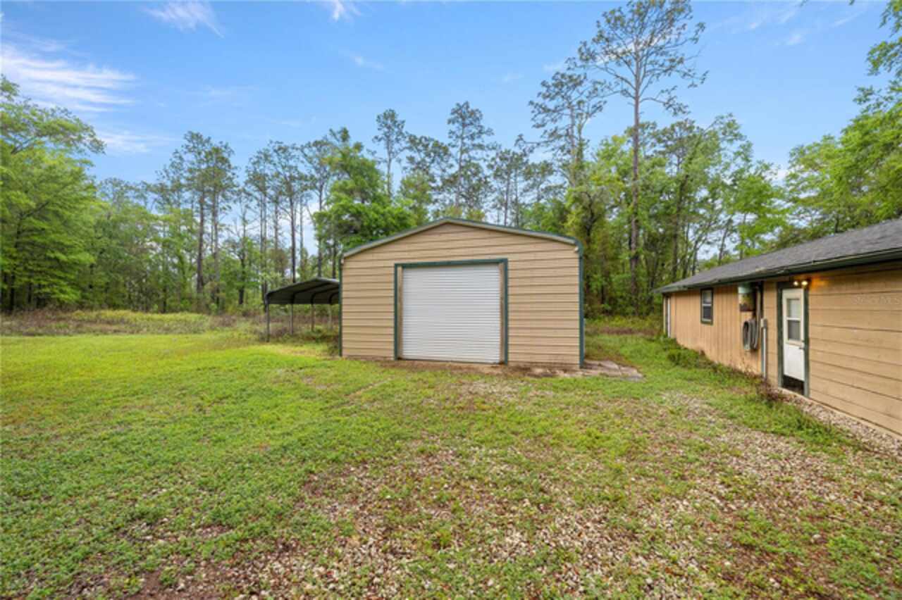 Listing Photo 10
