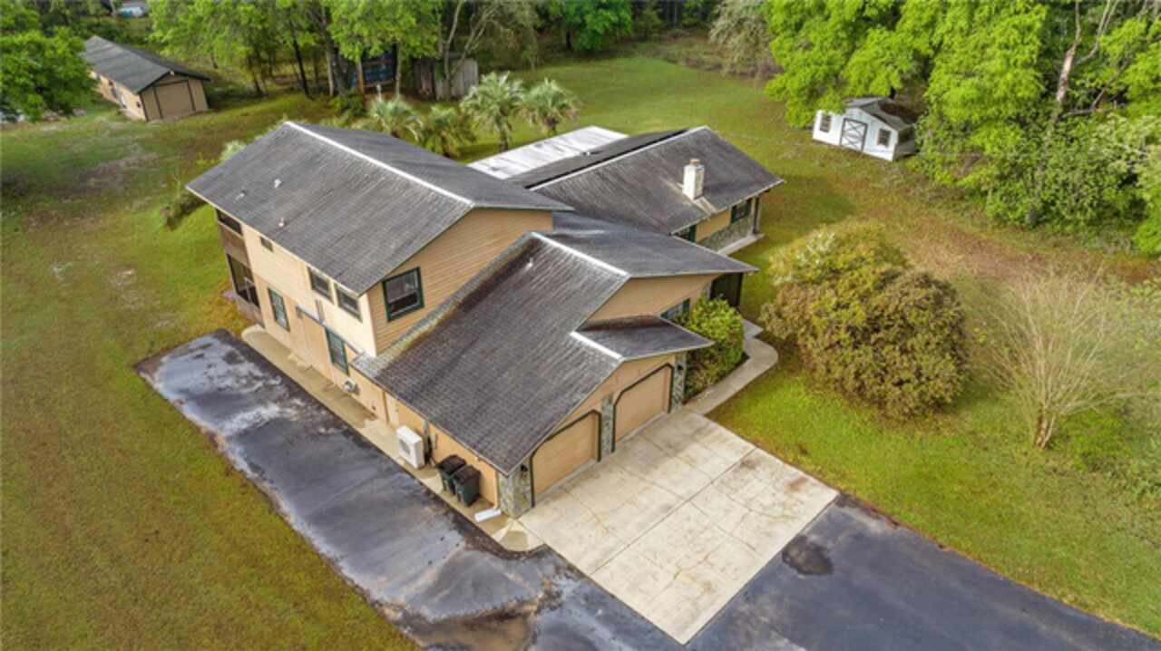 Listing Photo 17