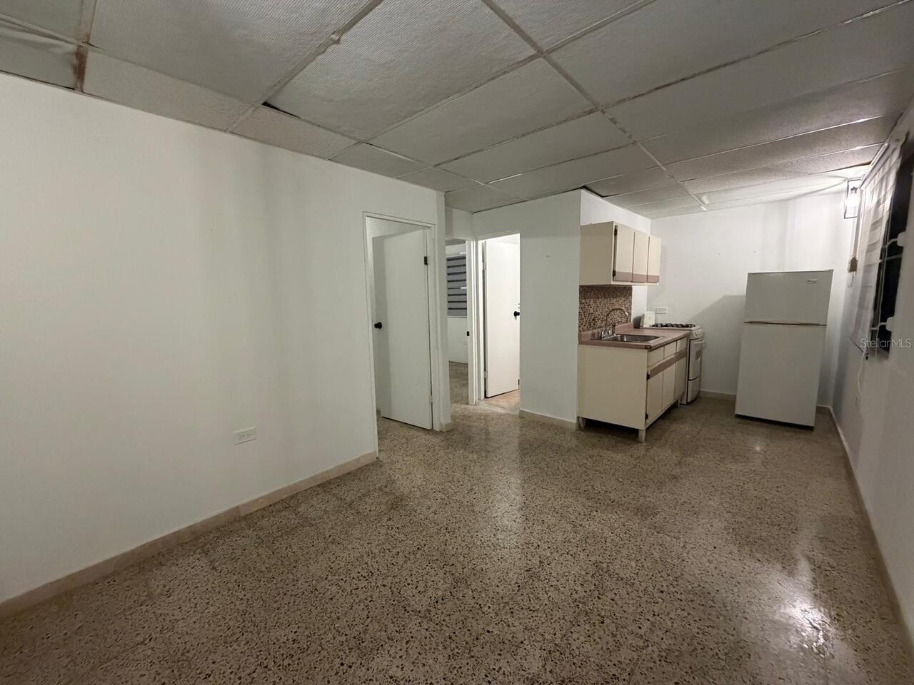 Listing Photo 8