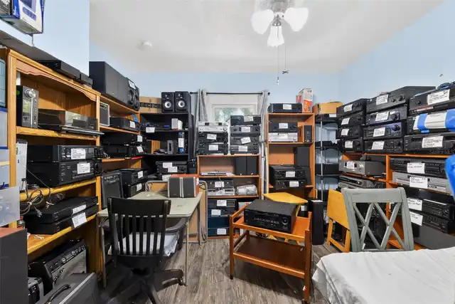 Listing Photo 22