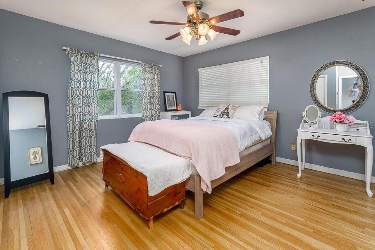 Listing Photo 13