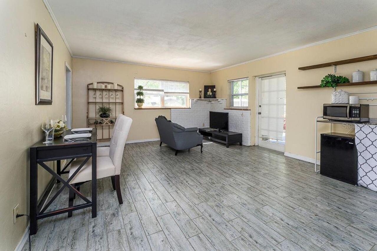 Listing Photo 17