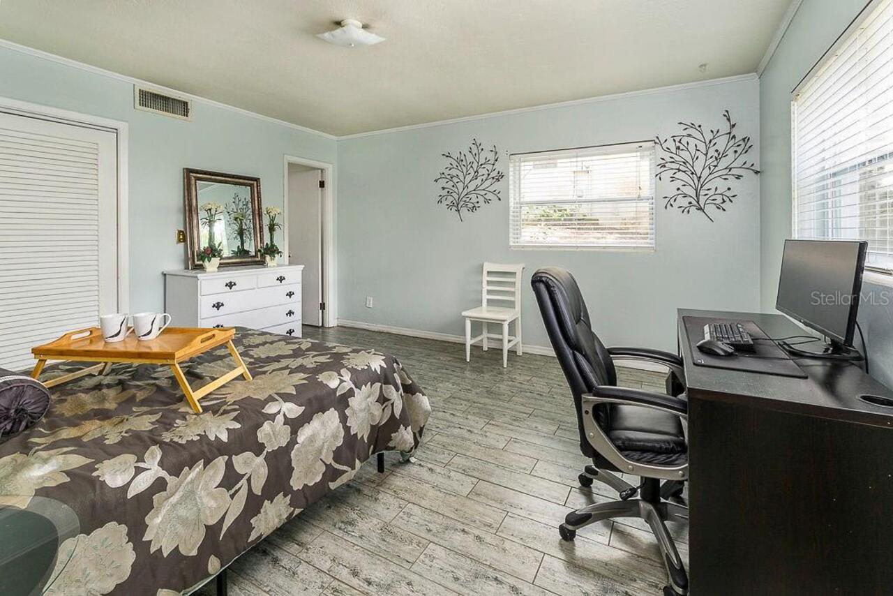 Listing Photo 19